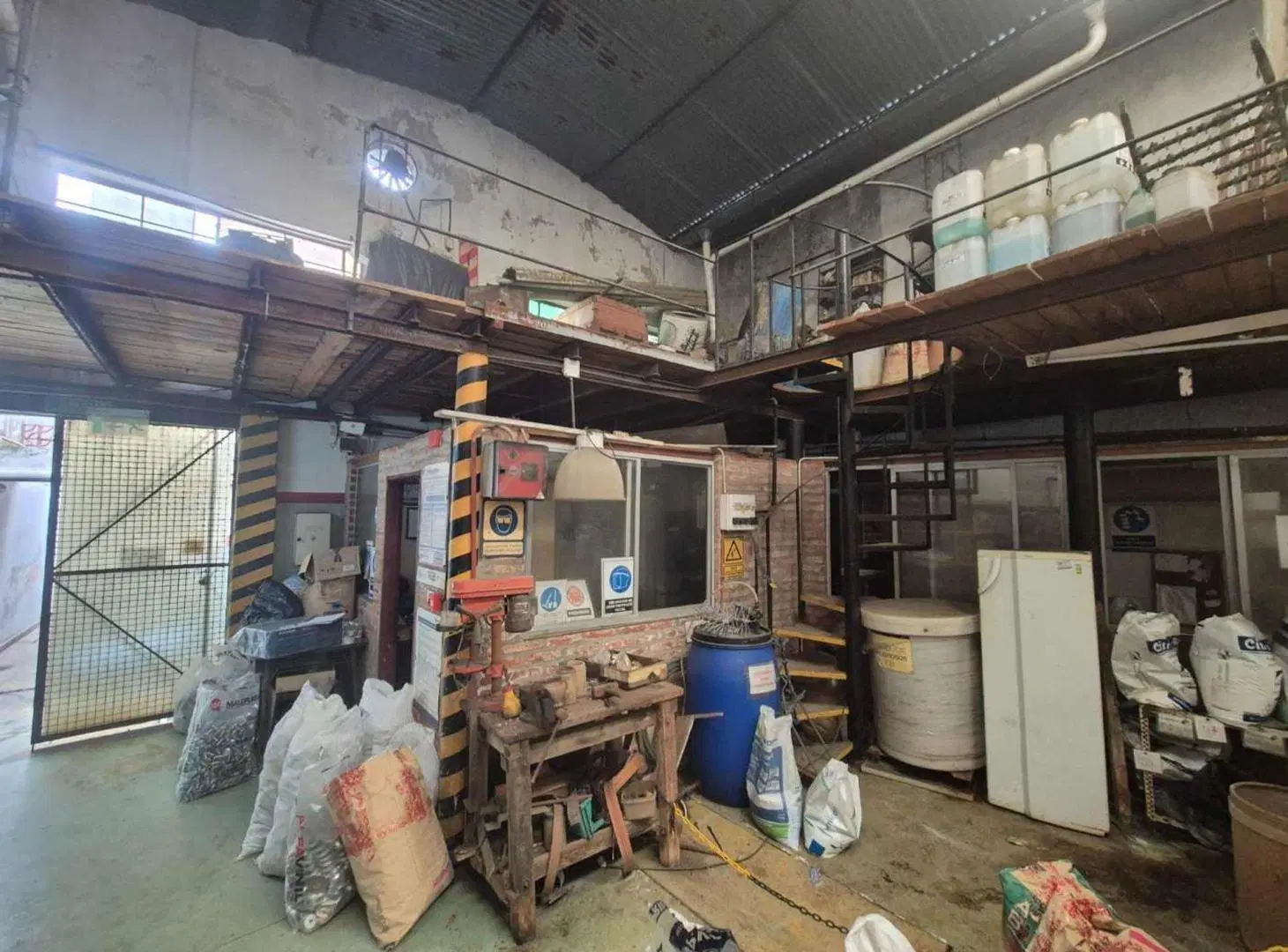 Venta Deposito Paternal / Galpón 3