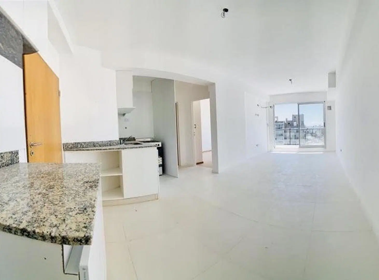 VENTA 2 AMB PISO ALTO GRAN BALCON PILETA Y SUM 8