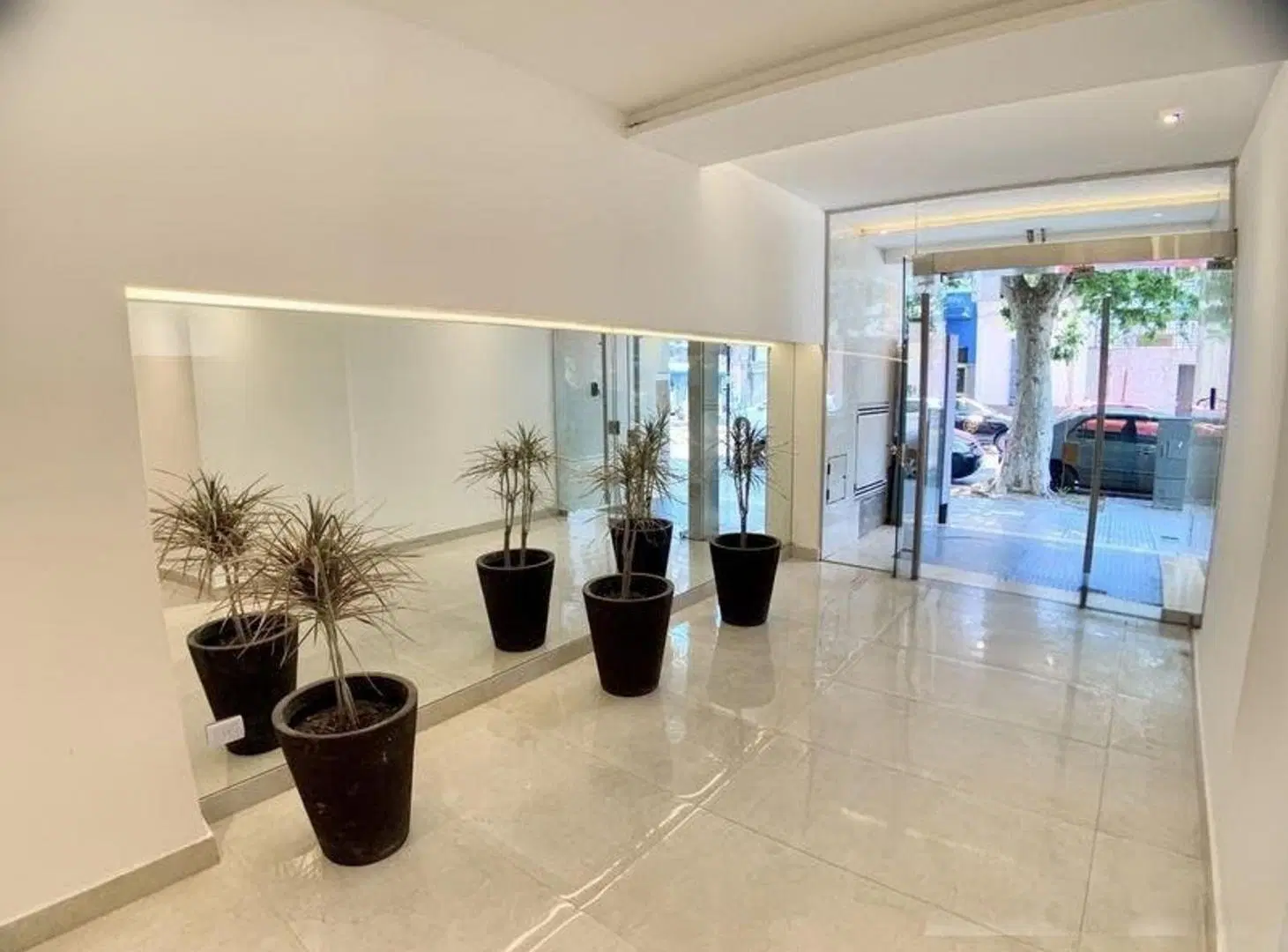 VENTA 2 AMB PISO ALTO GRAN BALCON PILETA Y SUM 3