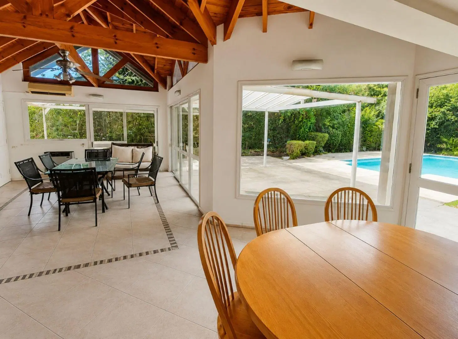 VENTA CASA 6 AMB C/PISCINA. COUNTRY LA MARTONA 2