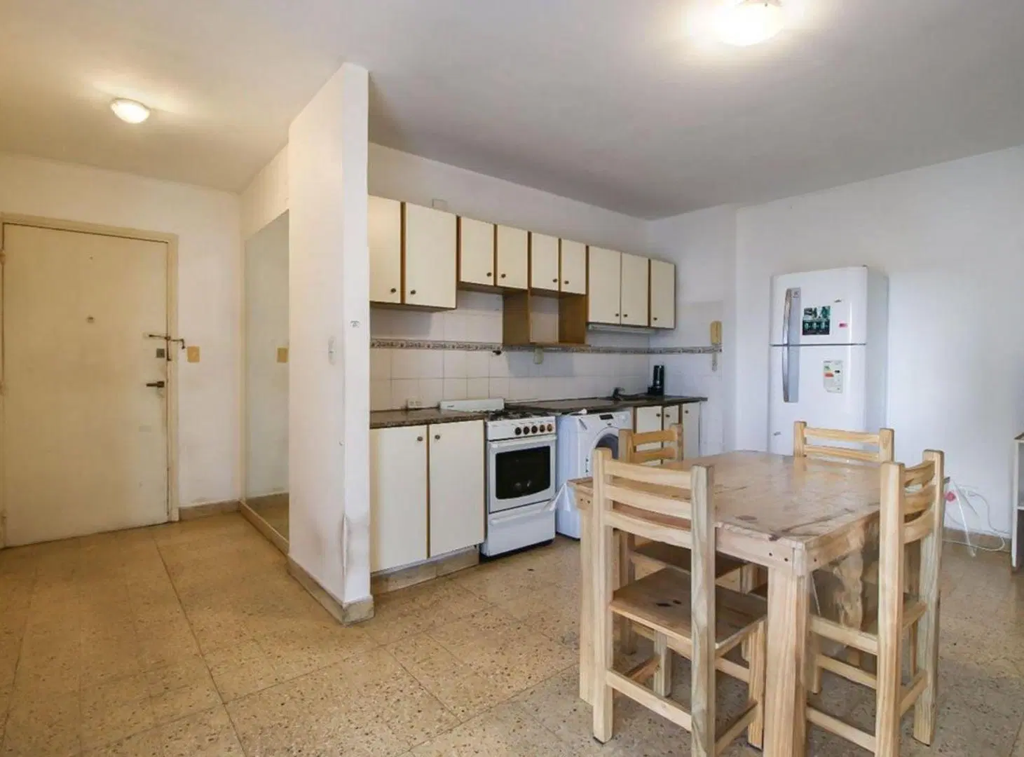 VENTA DEPARTAMENTO TRES AMBIENTES PARQUE PATRICIOS 3