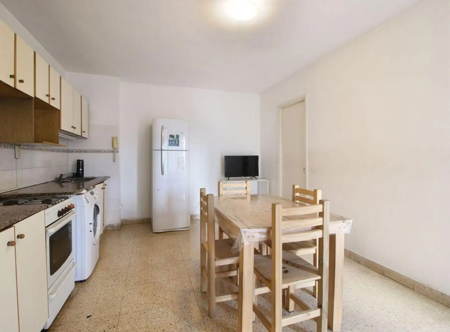 VENTA DEPARTAMENTO TRES AMBIENTES PARQUE PATRICIOS 8