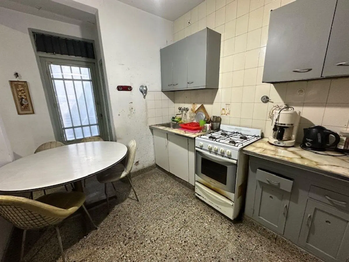 VENTA CASA 3 AMB Y GARAGE APTO CREDITO SAN MARTIN 8