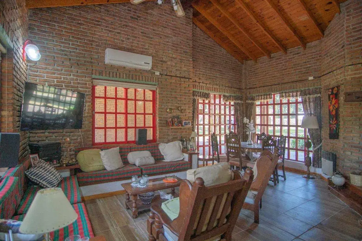 CASA 5 AMB VENTA EL MORO MARCOS PAZ PARQUE PILETA 5