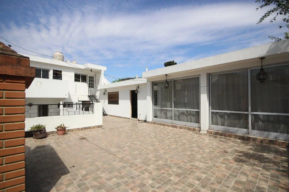 VENTA CASA 6 AMB - PATIO - TERRAZA - PARRILLA 8