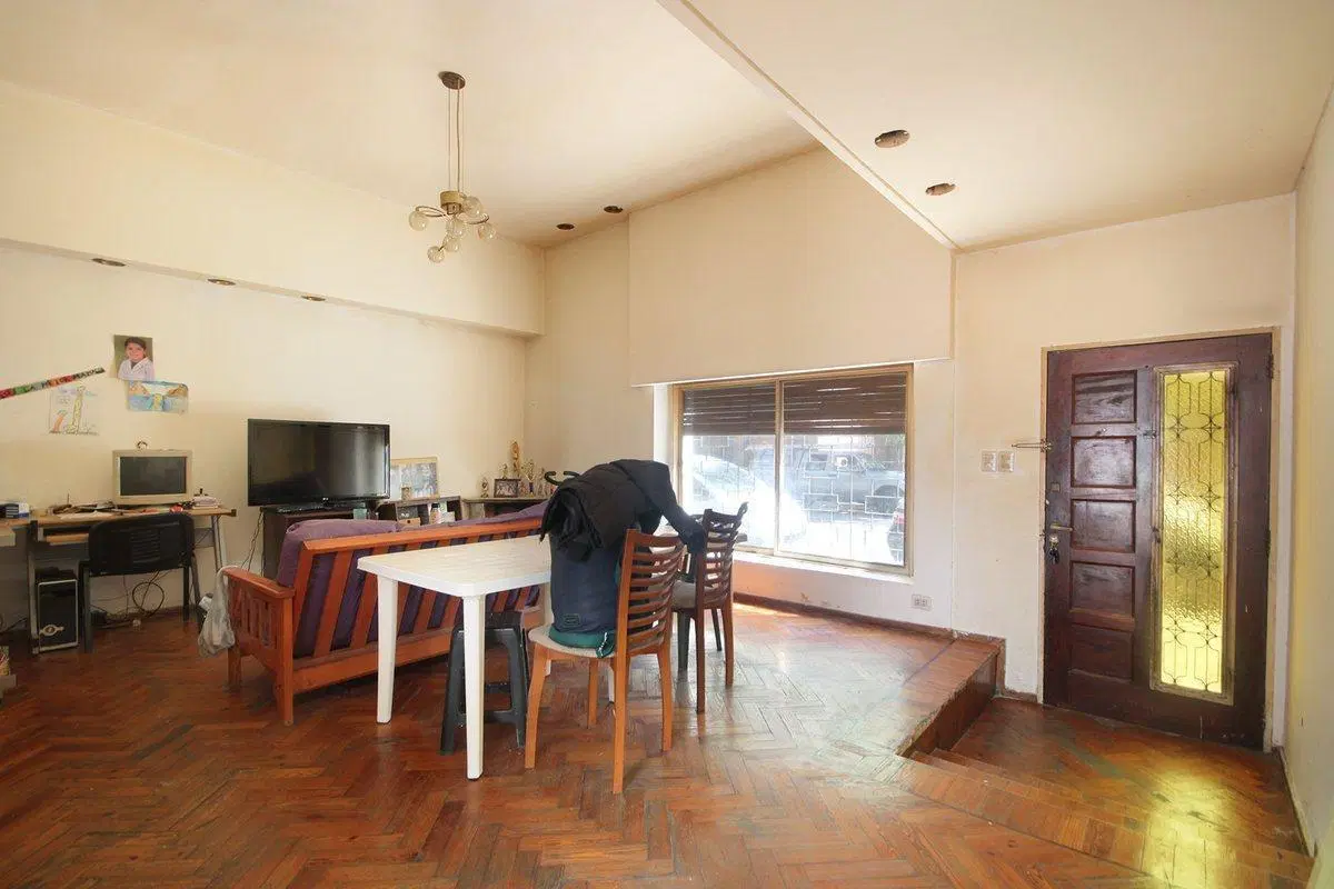 VENTA CASA 6 AMB - PATIO - TERRAZA - PARRILLA 2
