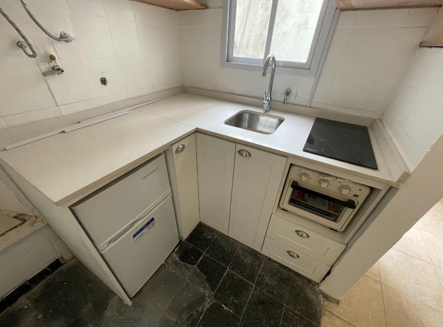 Foto de VENTA DEPTO 2 AMB- BALVANERA, imagen 3