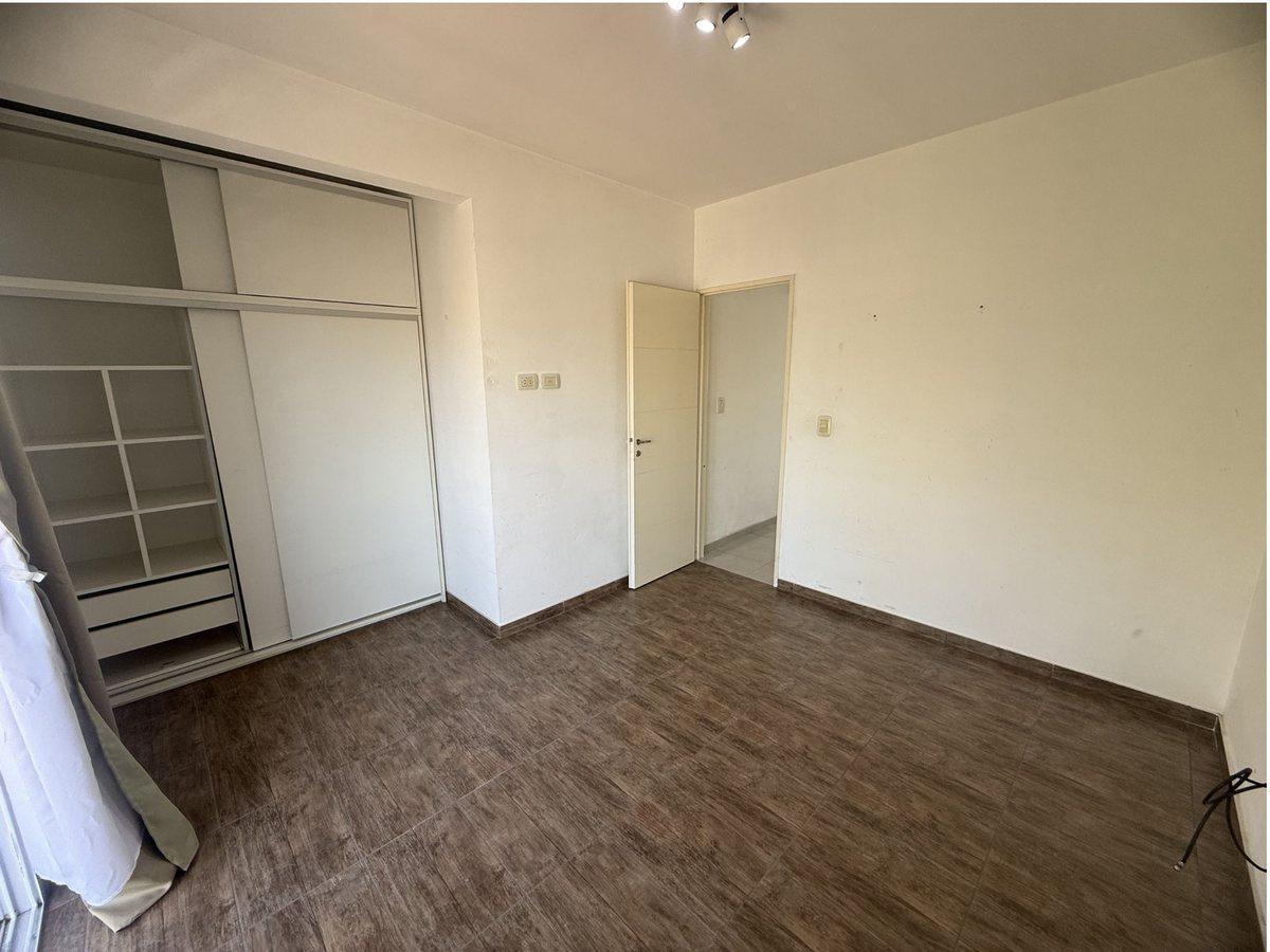 Foto de PH 2 Ambientes Balcón y Terraza propia San Justo, imagen 2
