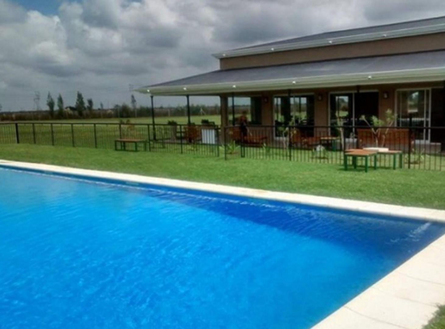 Foto de EXCLUSIVO LOTE AL LAGO EN LAGOS DE SAN ELISEO, imagen 1
