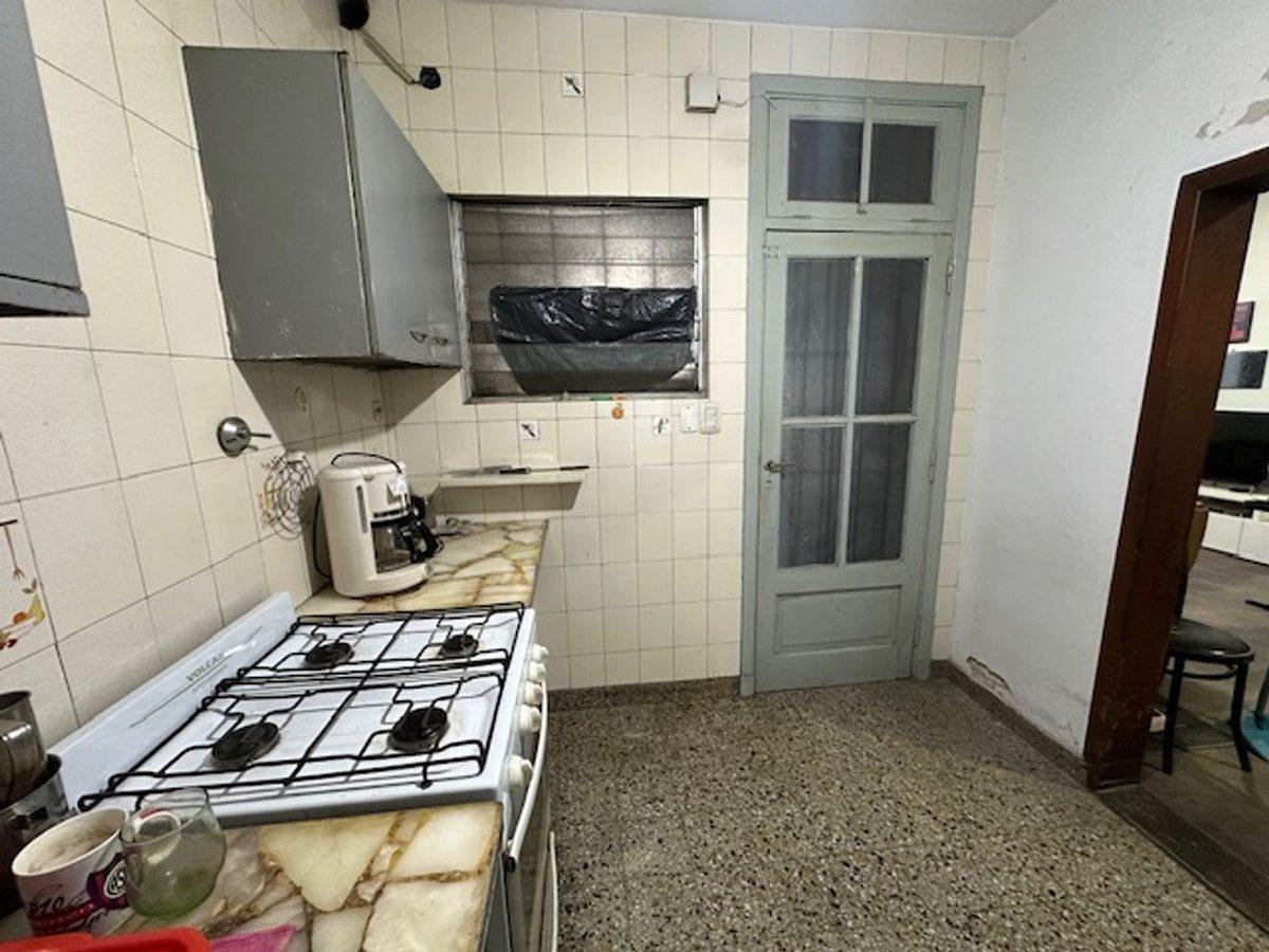Foto de VENTA CASA 3 AMB Y GARAGE APTO CREDITO SAN MARTIN, imagen 4