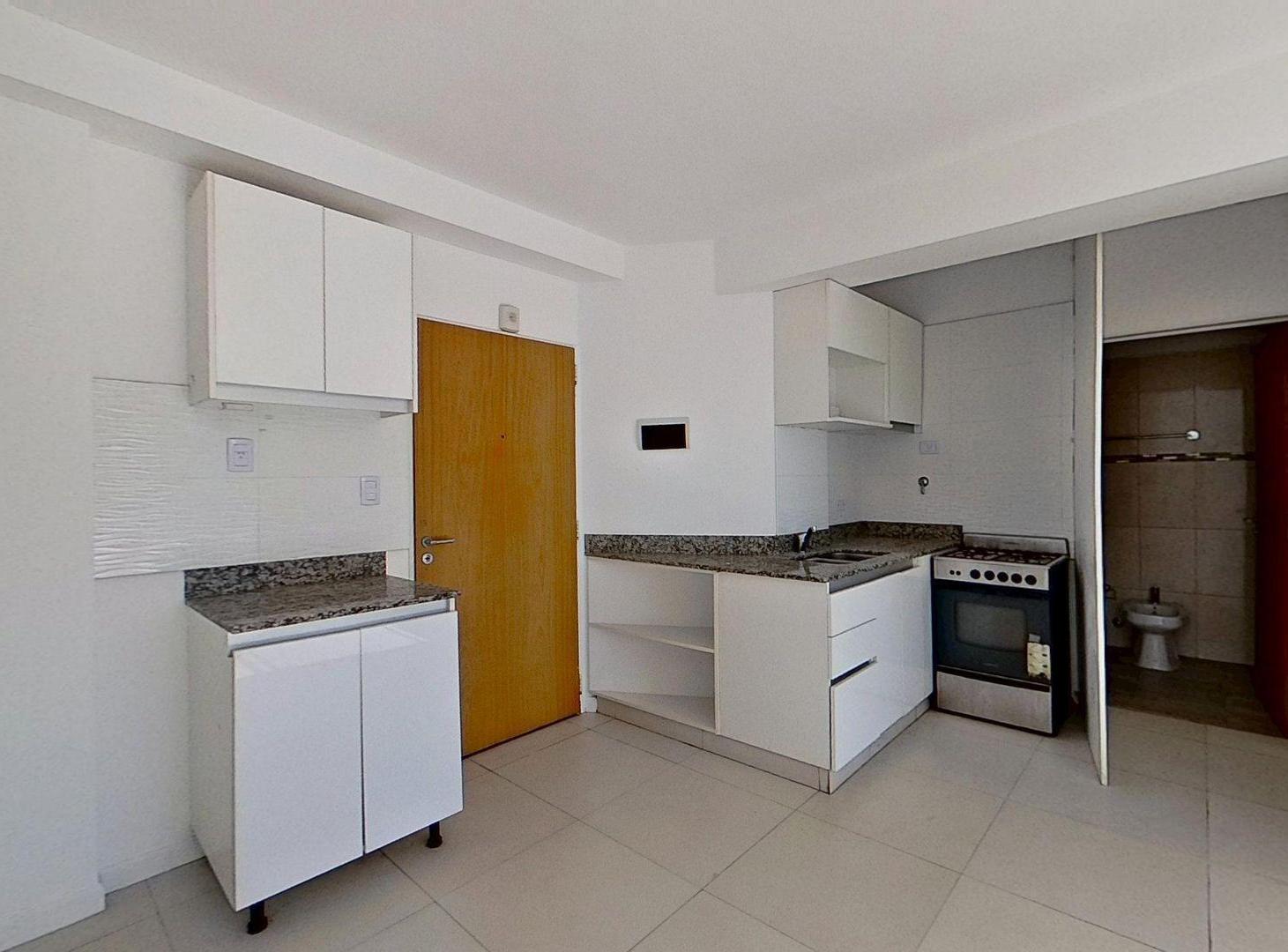 Foto de VENTA 2 AMB PISO ALTO GRAN BALCON PILETA Y SUM, imagen 3