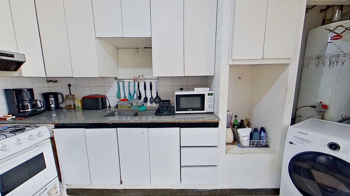 Foto de VENTA PH AL FRENTE EN DOS PLANTAS EN CABALLITO, imagen 2