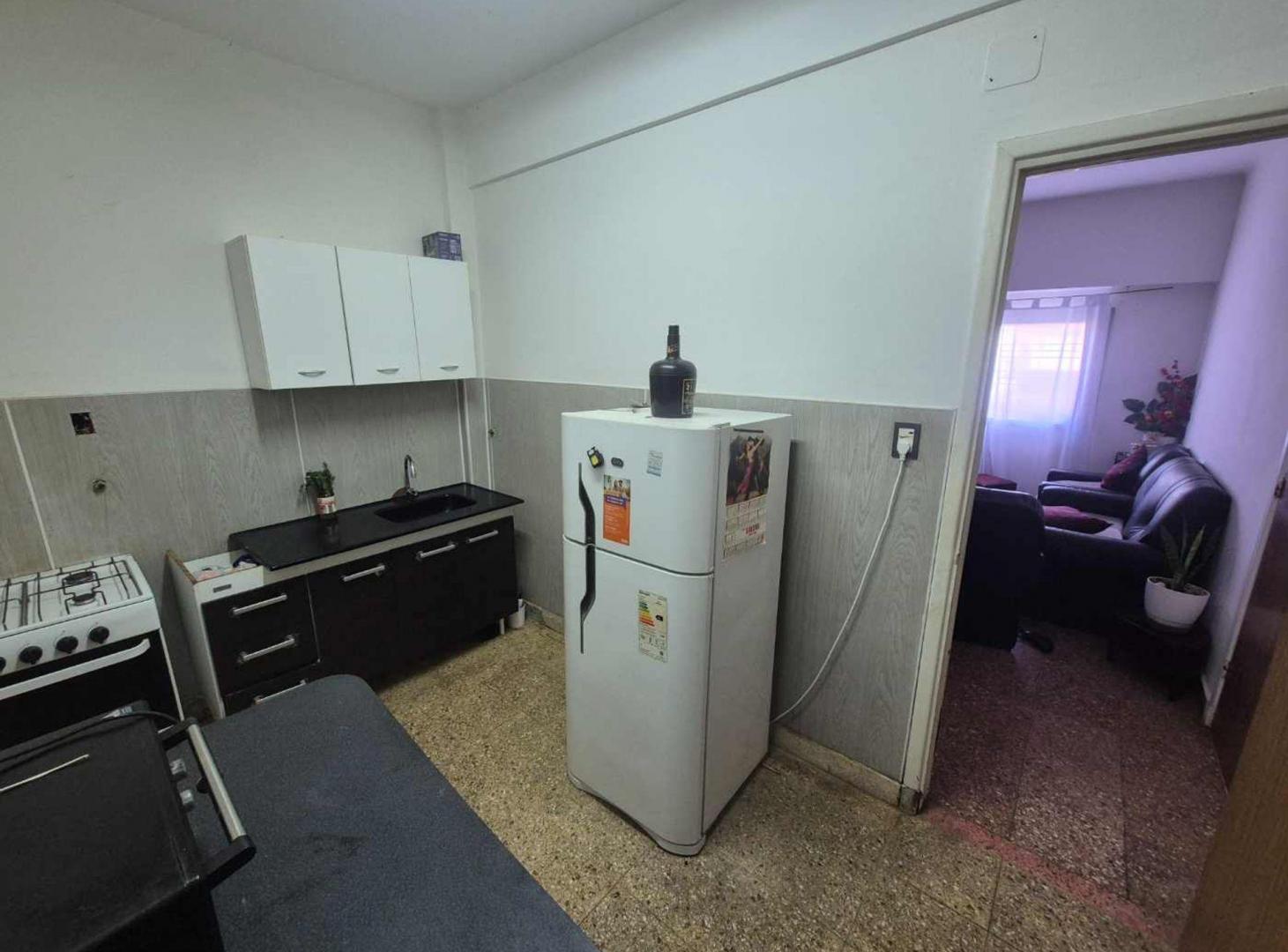 Foto de Venta PH tres ambientes Liniers sin expensas, imagen 1