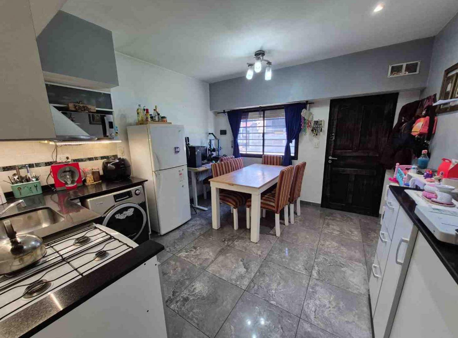 Foto de VENTA PH 2 AMB CON PATIO. ENTRADA INDEPENDIENTE, imagen 3