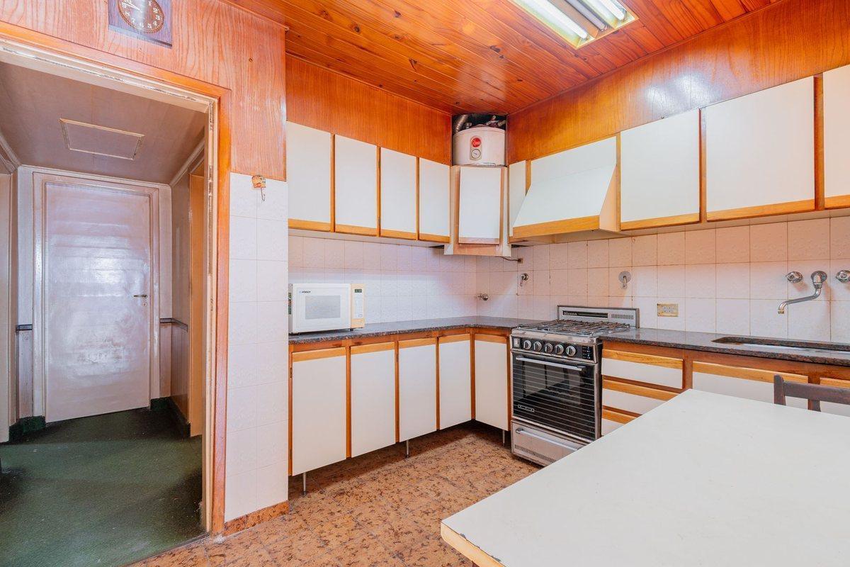 Foto de VENTA - CASA 4 AMB CON PATIO Y PILETA, imagen 1