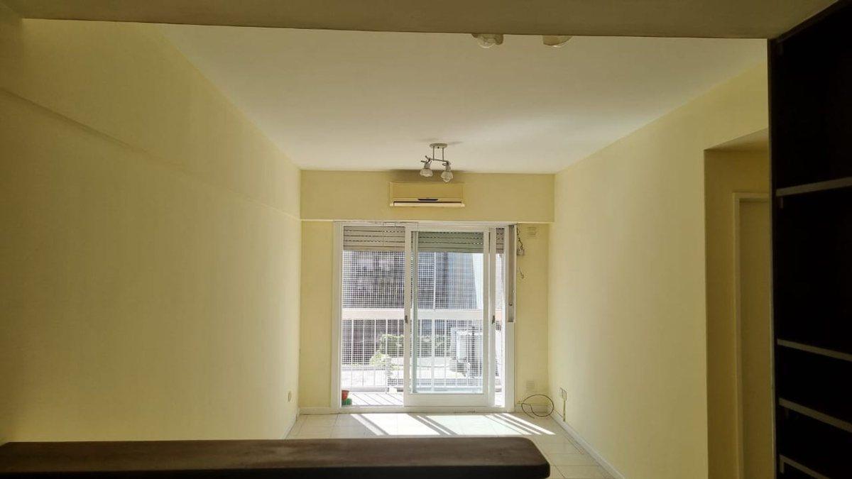 Foto de VENTA DPTO 2 AMB FTE BALCON LUMINOSO EN CABALLITO, imagen 4