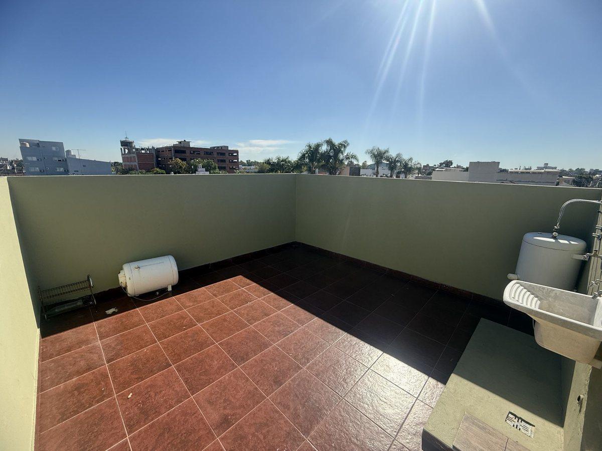 Foto de PH 2 Ambientes Balcón y Terraza propia San Justo, imagen 2