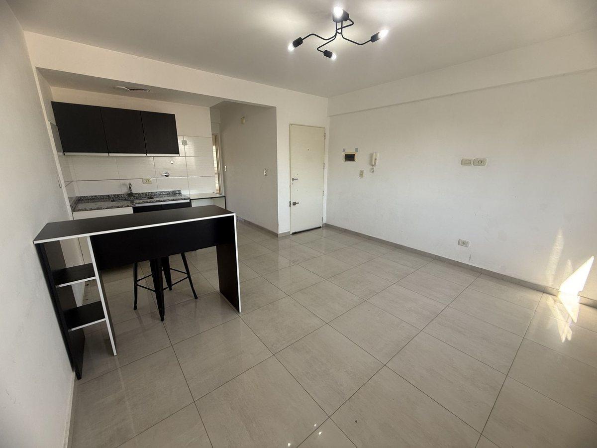 Foto de PH 2 Ambientes Balcón y Terraza propia San Justo, imagen 5