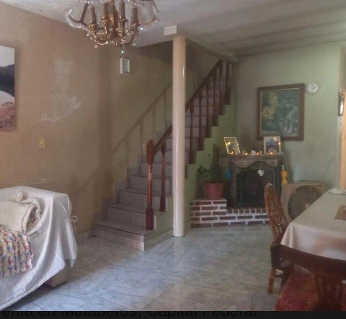 Foto de CASA PH - USO COMERCIAL y/o VIVIENDAS - MATADEROS, imagen 3