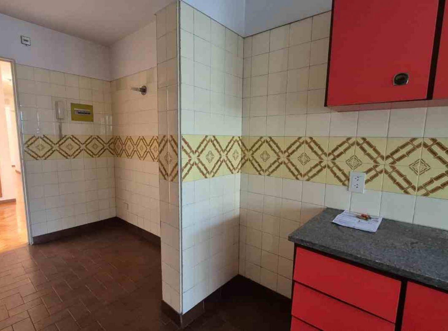 Foto de VENTA DEPTO 5AMB-PALERMO-DOBLE BALCON-MUY LUMINOSO, imagen 2