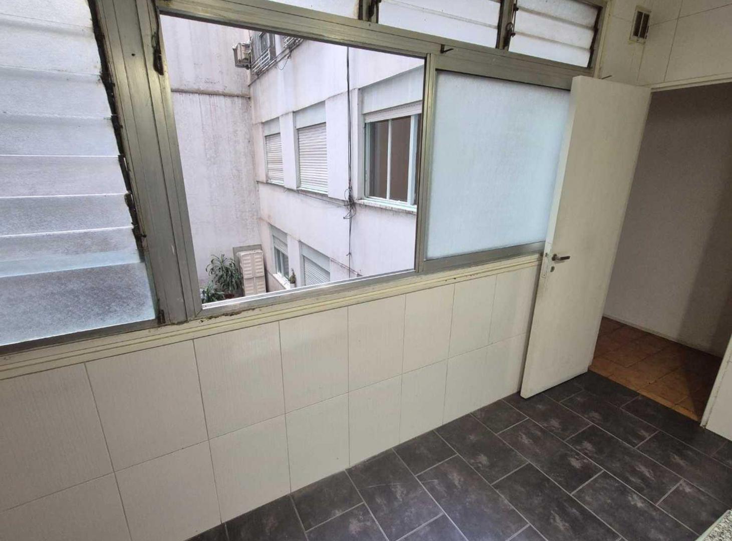 Foto de Venta departamento tres ambientes en Caballito, imagen 2