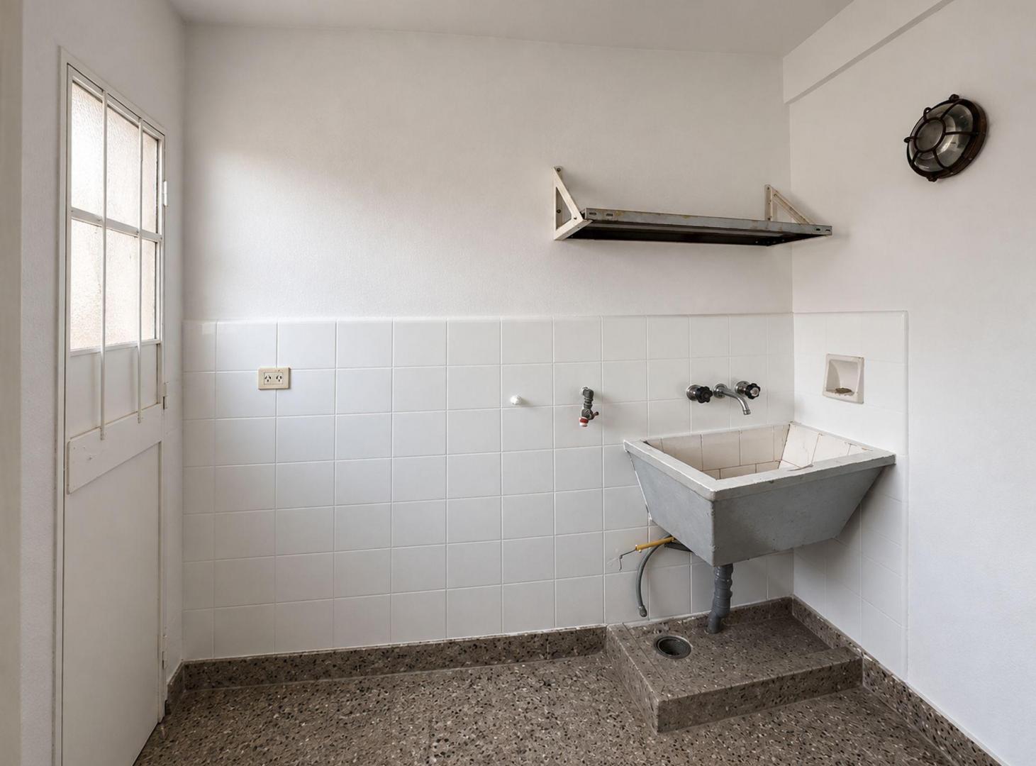 Foto de VENTA DTO 3 AMB BARRIO AUTOPISTA COCHERA SEGURIDAD, imagen 4