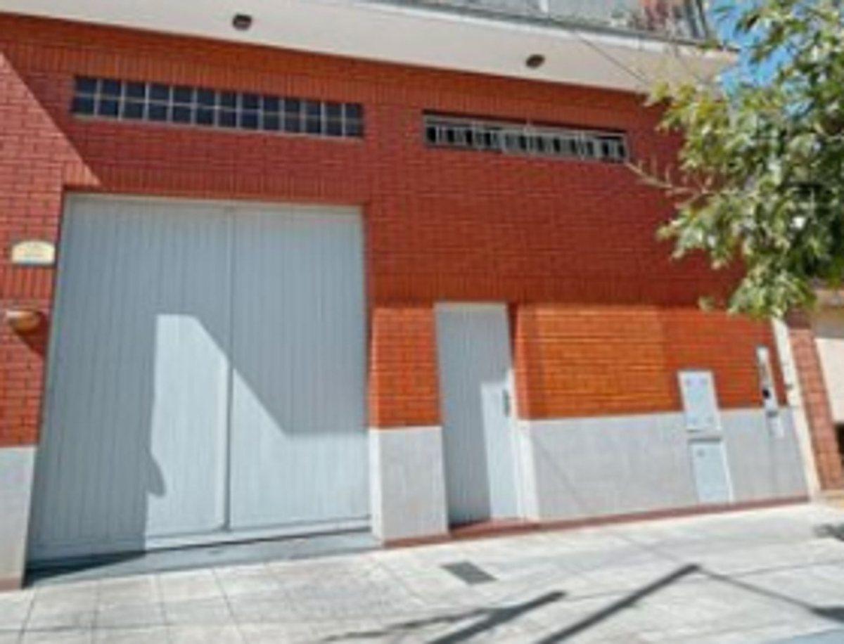 Foto de GALPON, DEPOSITO, COCHERAS en VENTA en GERLI, imagen 1