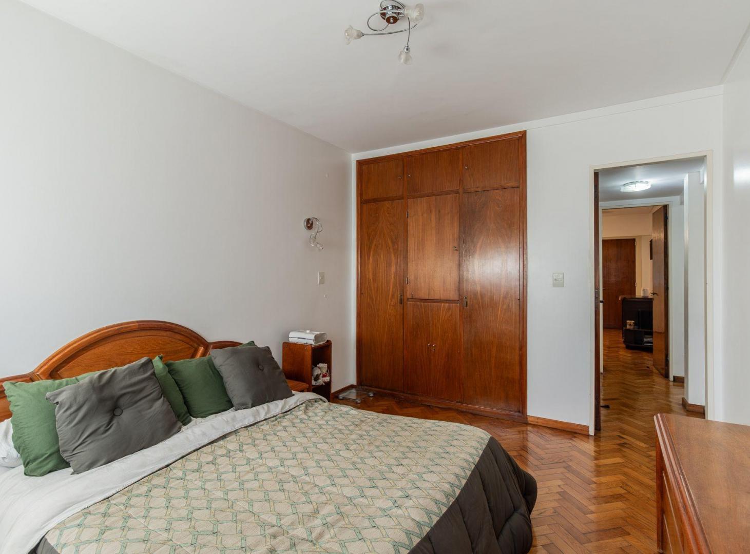 Foto de Venta semipiso 4amb al frente balcón cochera, imagen 5