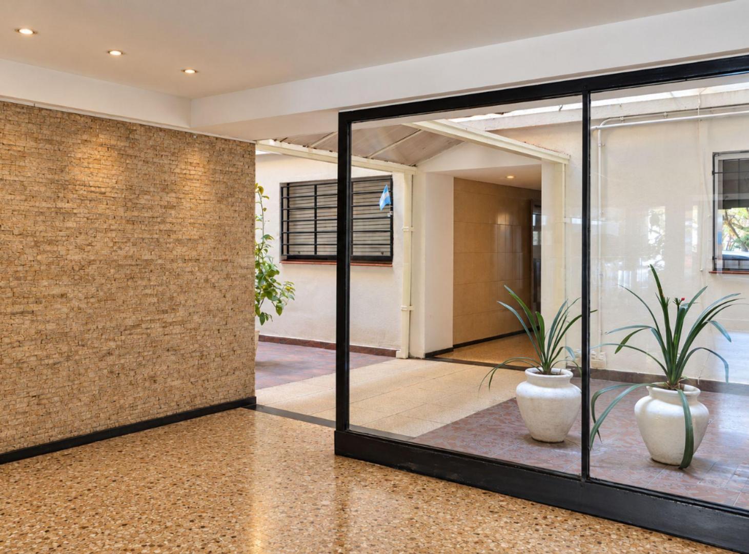 Foto de VENTA DTO 2 AMB BARRACAS 5°PISO APTO CRÉDITO, imagen 1