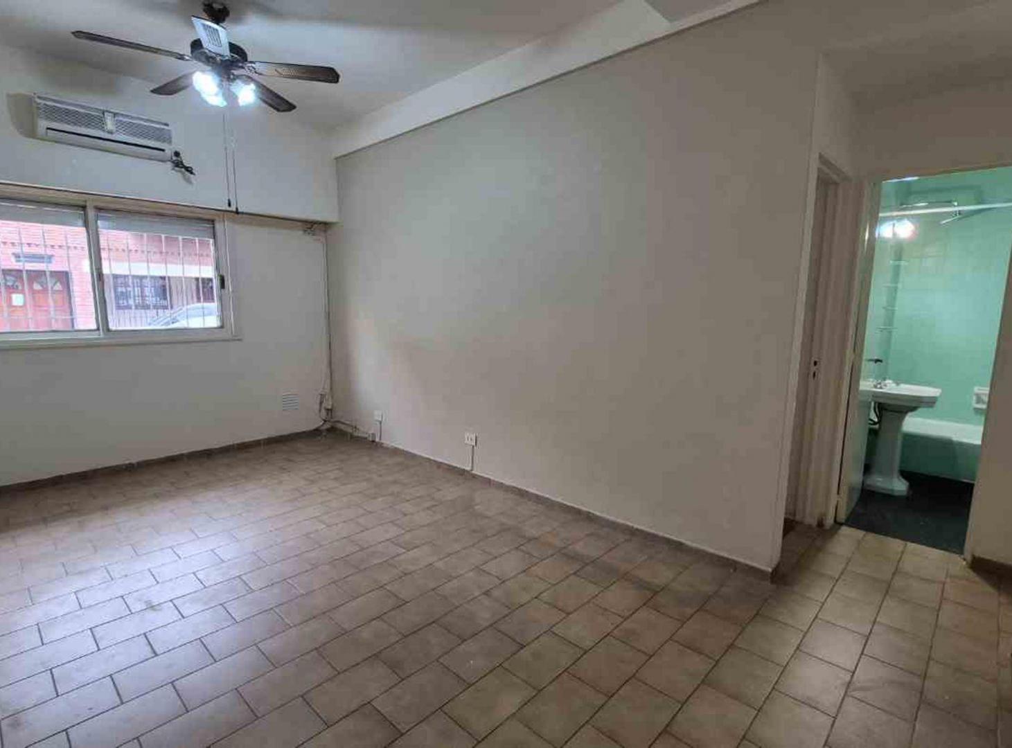 Foto de VENTA 2 AMB ALMAGRO, imagen 1