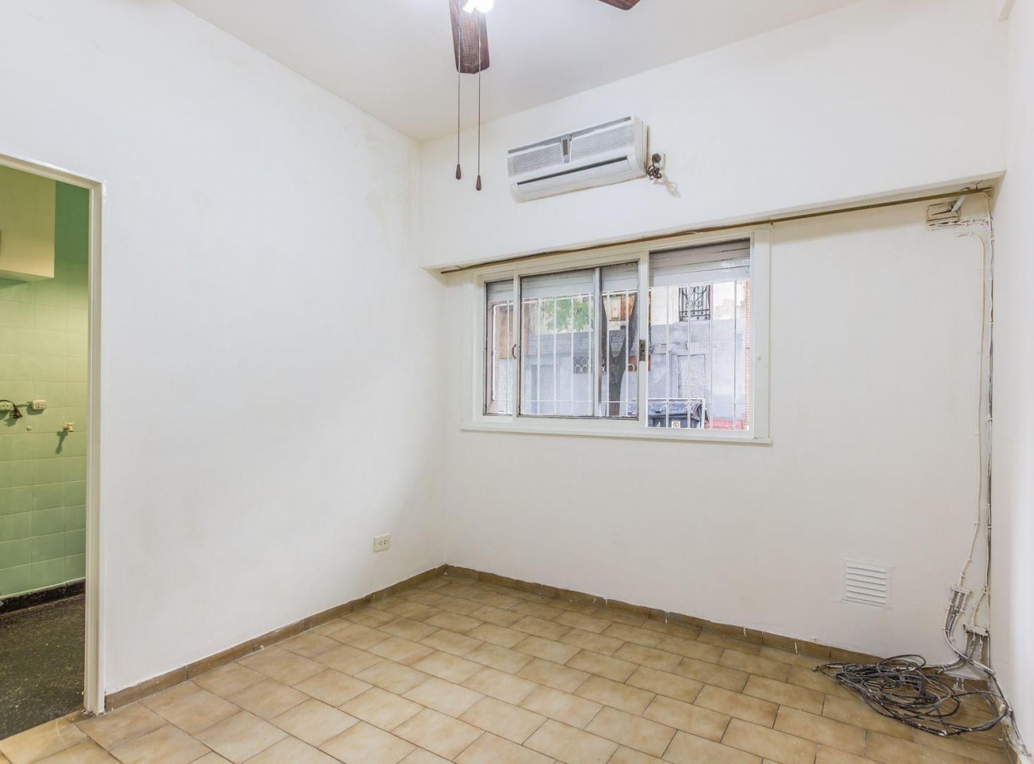 Foto de VENTA 2 AMB ALMAGRO, imagen 3