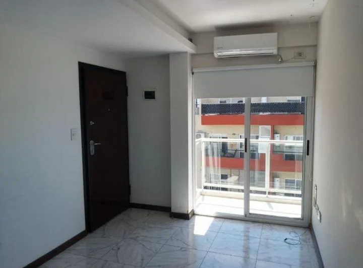DEPARTAMENTO 2 AMBIENTES - AVELLANEDA, GRAN BS. AS. SUR 5