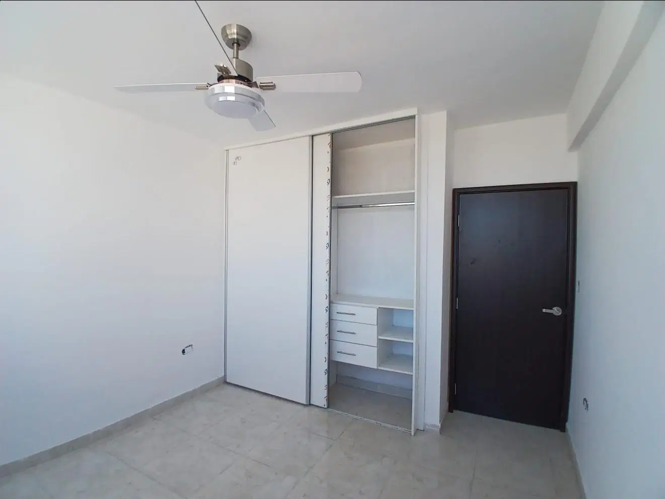 DEPARTAMENTO 2 AMBIENTES - AVELLANEDA, GRAN BS. AS. SUR 2