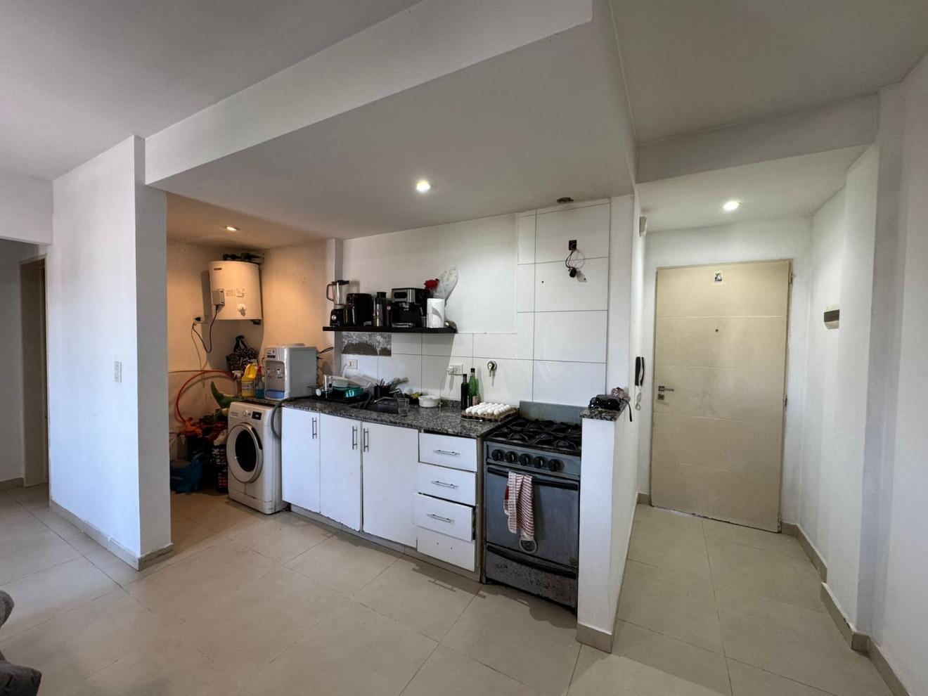 Foto de DEPARTAMENTO 2 AMBIENTES CON BALCÓN, imagen 5