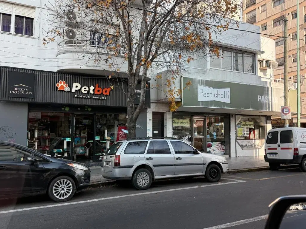 LOCALES - A LA CALLE - LOMAS DE ZAMORA - OESTE, GRAN BS. AS. SUR 8