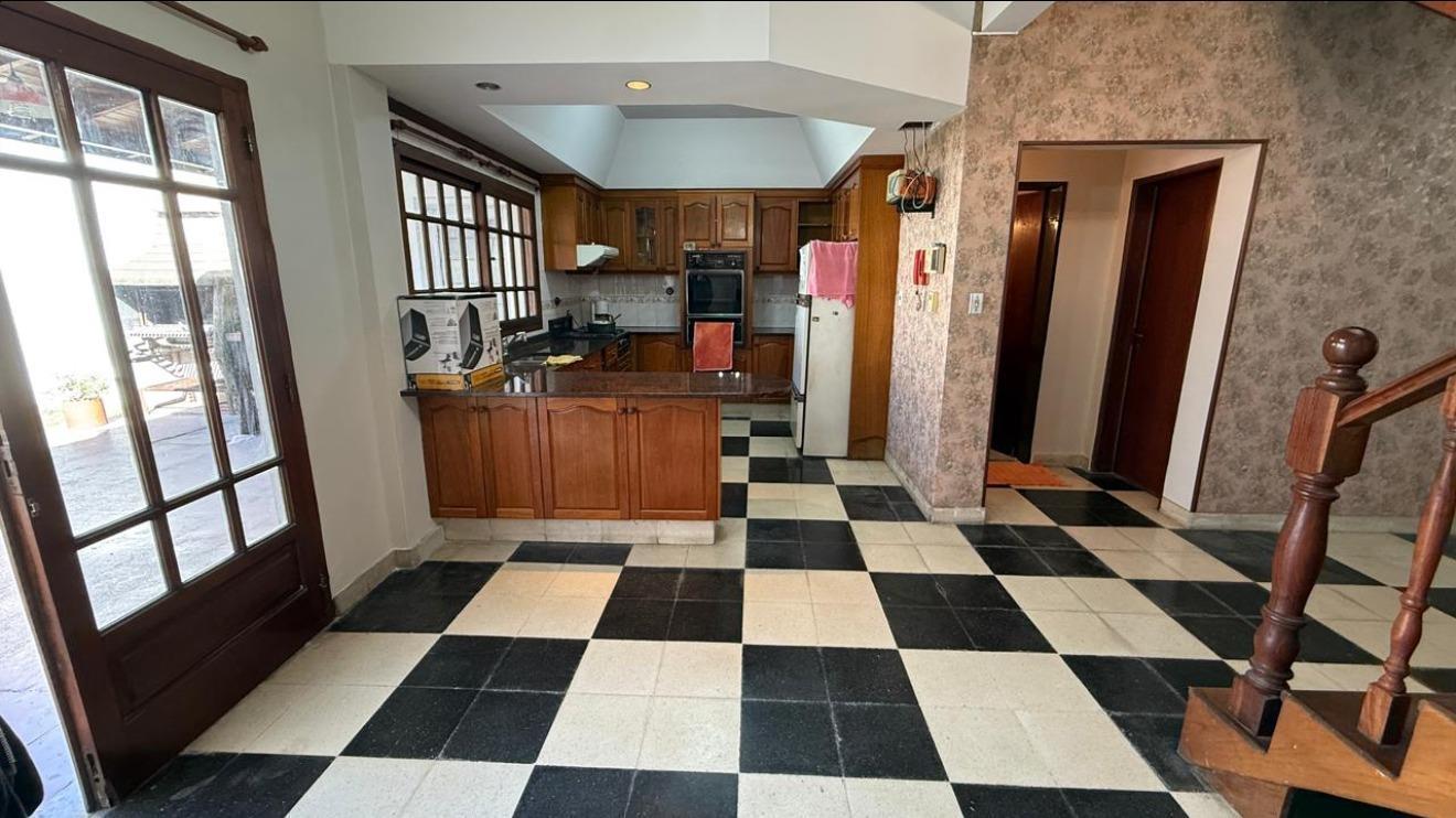 Foto de CASAS - CHALET - LANÚS - ESTE, GRAN BS. AS. SUR, imagen 3