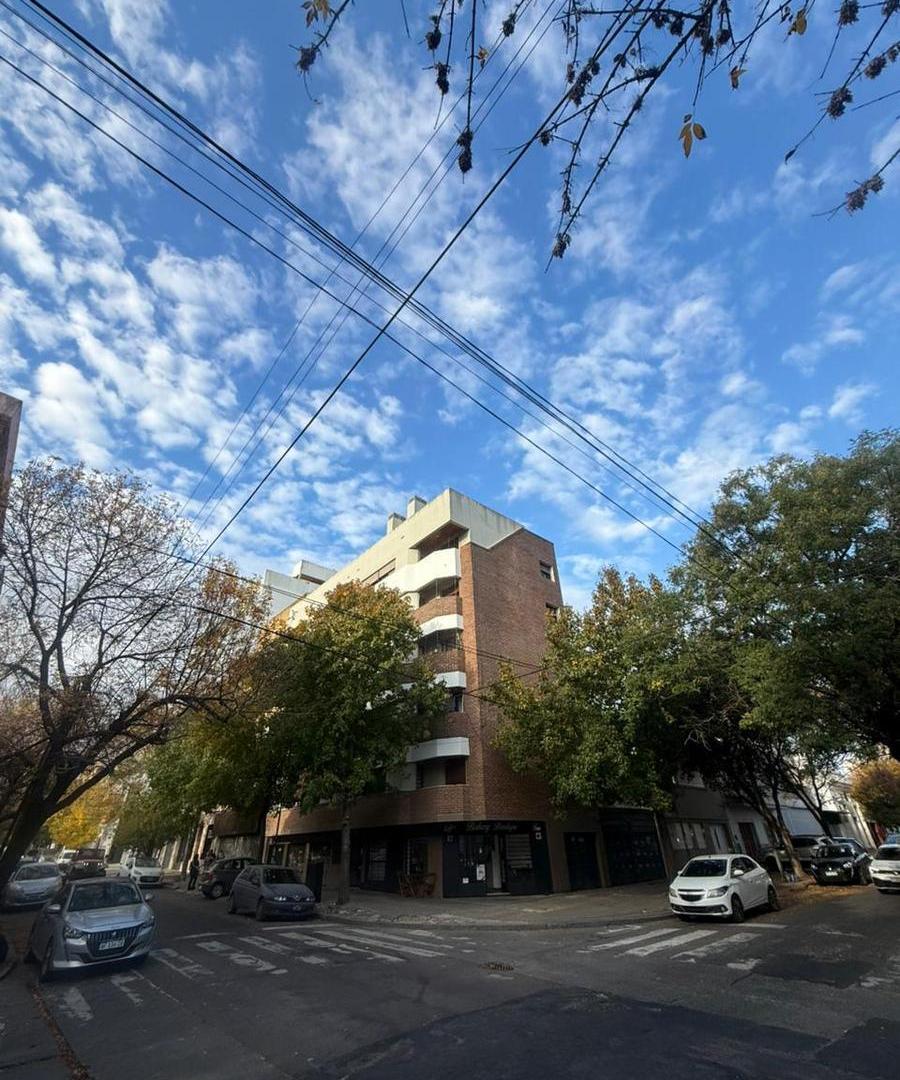 41 e/ 5 y 6 N°546 Piso 2°A
