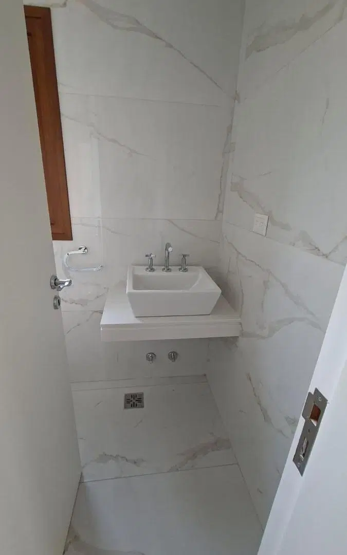 Piso en edificio Rodericus de categoria de 3 dormitorios y cochera 8