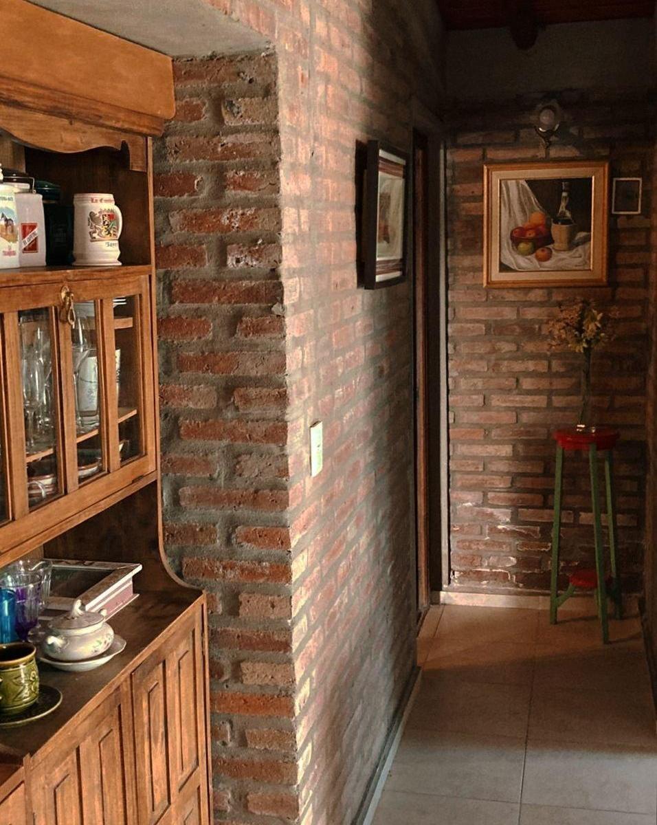Preciosa Casa en Venta. Playas de Oro 5