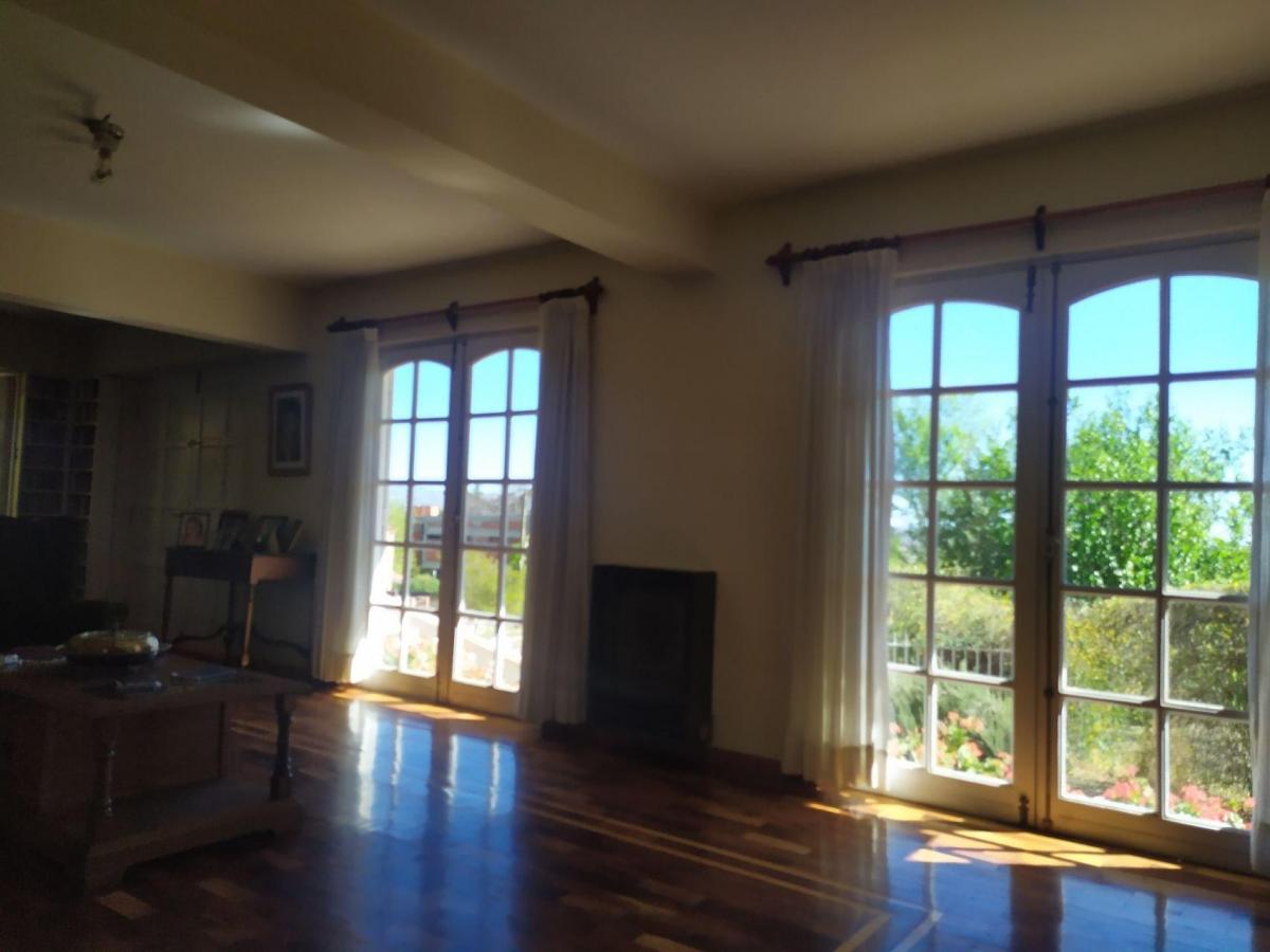 Villa Carlos Paz, Casa en Venta. Vista Privilegiada. B° Resindencial 3