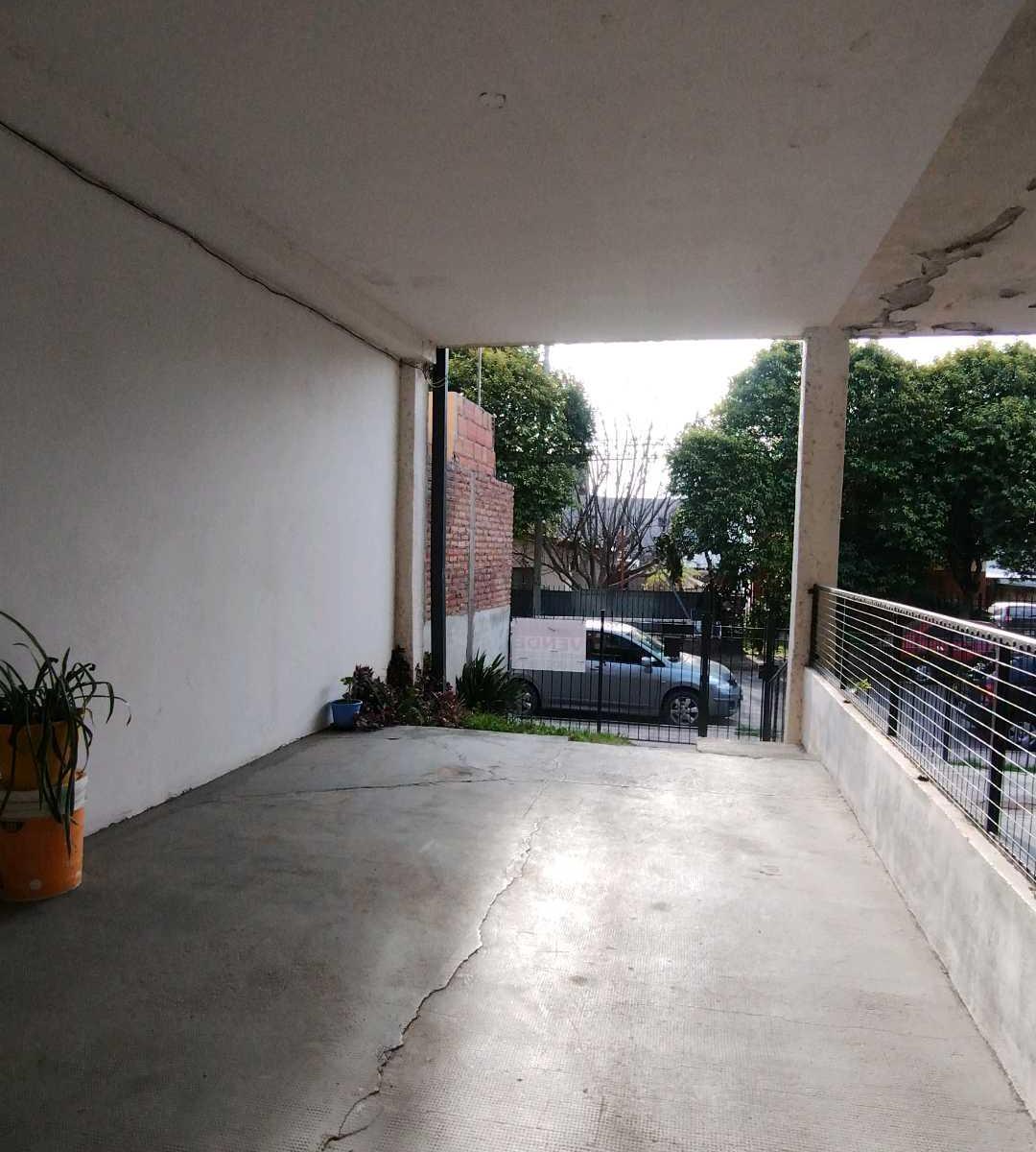 Venta. Departamento en B°santa Rita. Carlos Paz 3