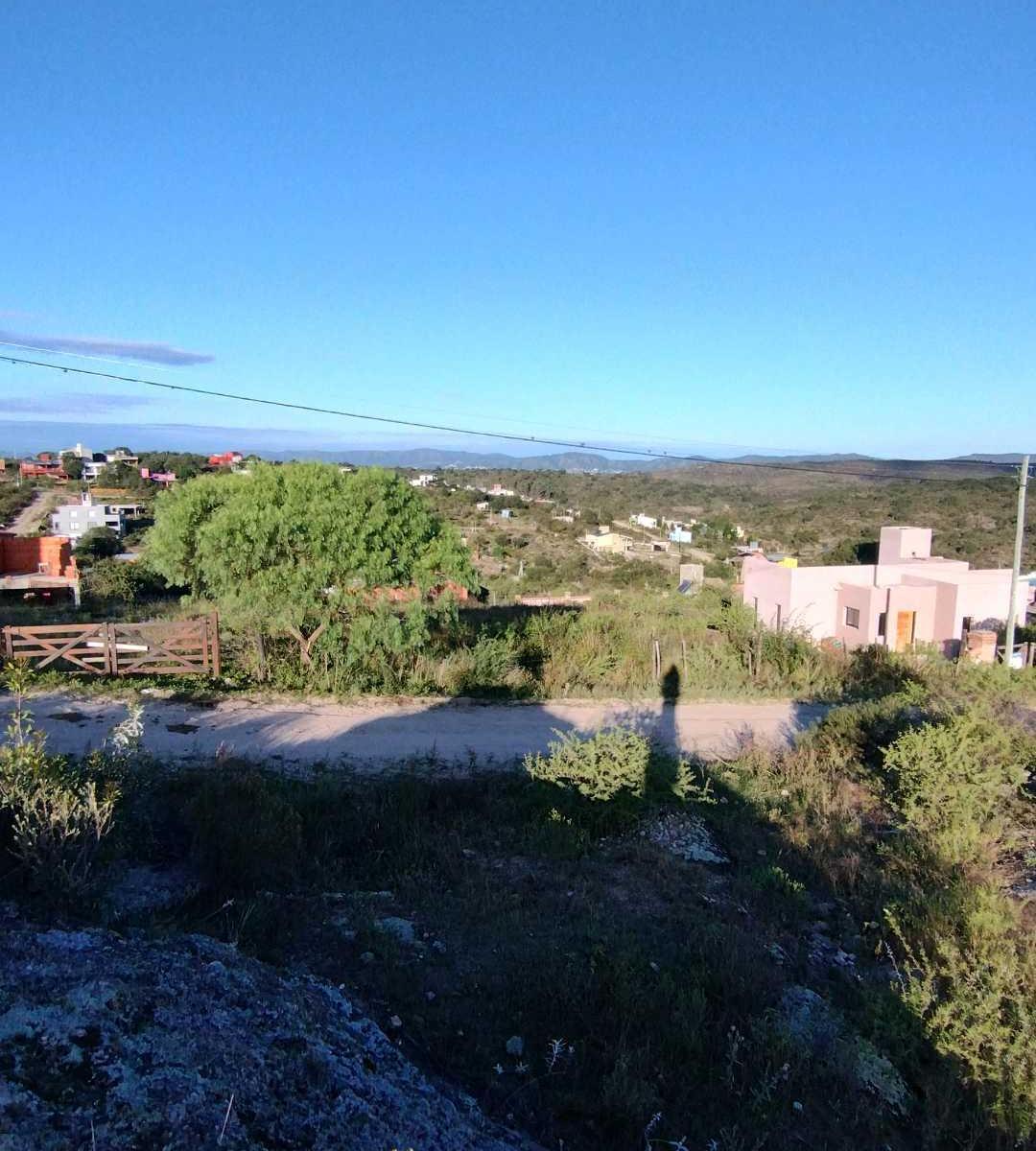 Villa Flor Serrana. Tanti. Venta Lote C/ Vista, Servicios y Escritura 3