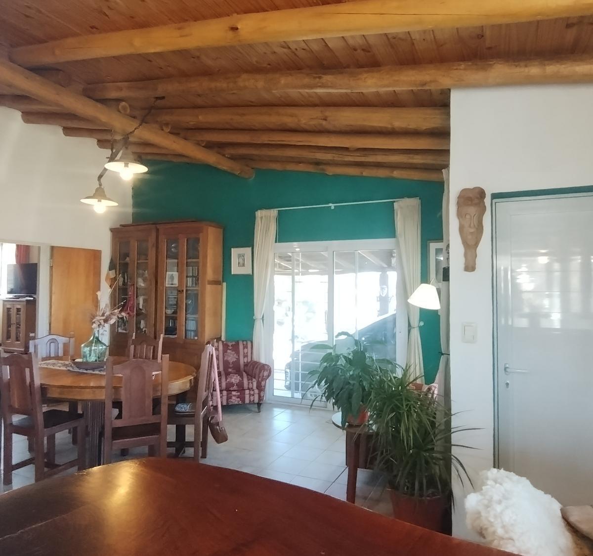 Casa a m del Río. Villa Flor Serrana. Tanti 1