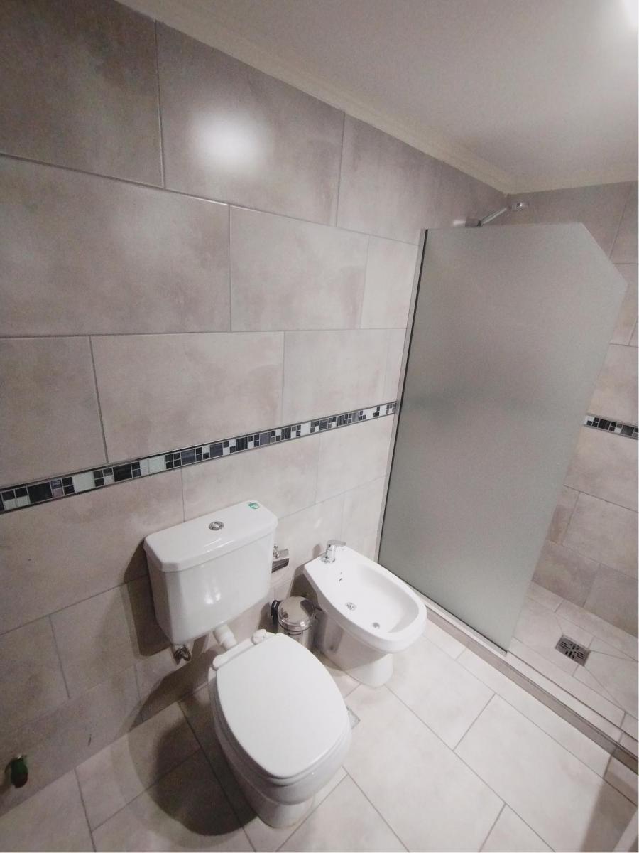 Triplex en B° Va. Dominguez a m del Lago. 3 Dorm. 3 Baños. Cochera 1