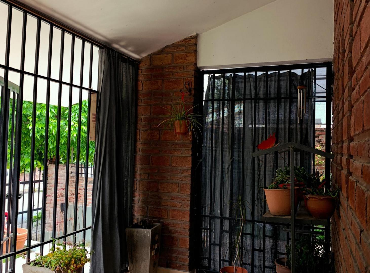 Foto de Casa en venta B° Malvinas, Villa Carlos Paz. Excelente ubicación, imagen 3