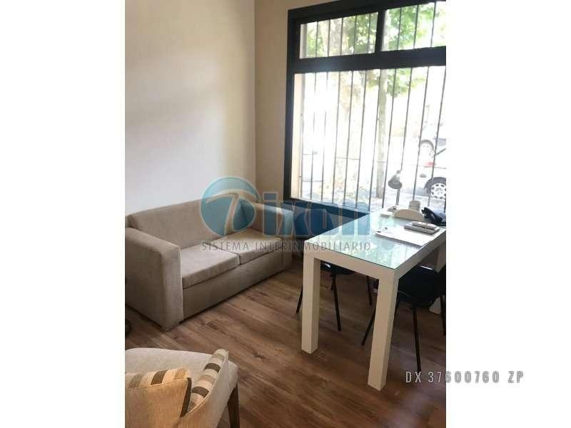 Martínez - Oficina Venta USD 110.000