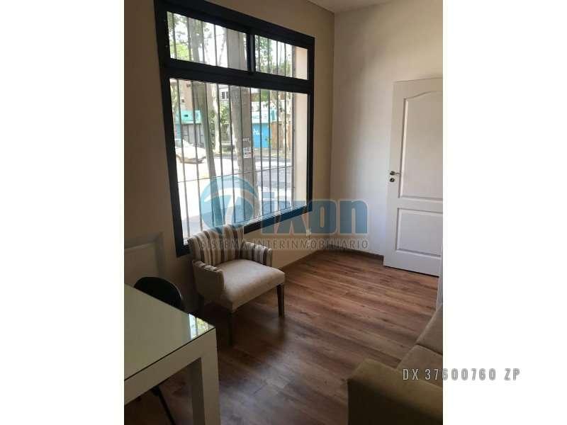 Martínez - Oficina Venta USD 110.000