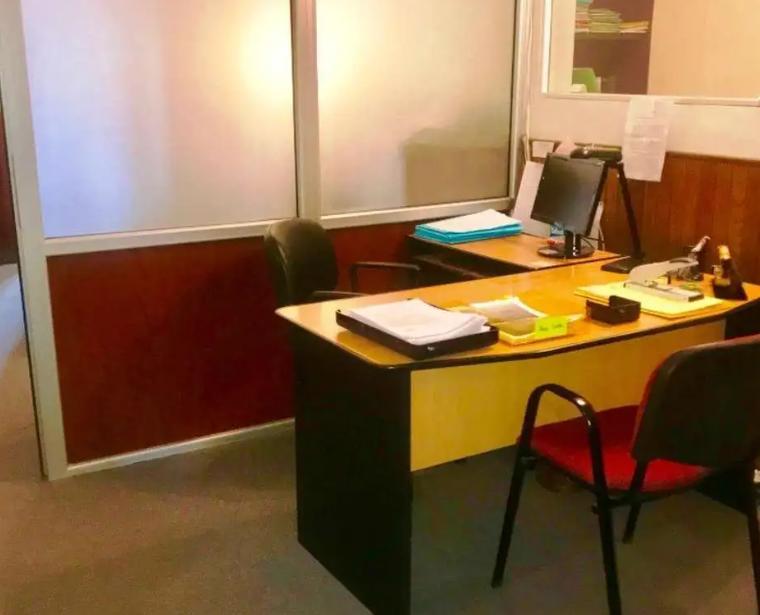 Inmejorable Ubicación, P. A. Sin Expensas! 208 m² Totales. - Apto Vivienda o Prof 5