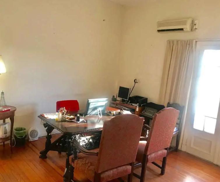 Inmejorable Ubicación, P. A. Sin Expensas! 208 m² Totales. - Apto Vivienda o Prof 2