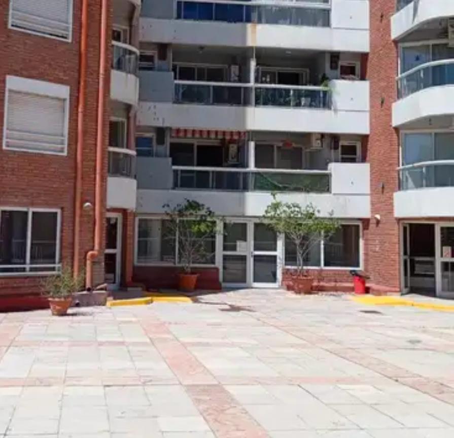 Excelente Departamento 3 Amb. en Beccar 3
